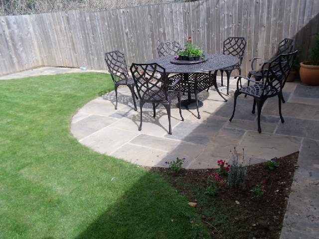 4 sizes. Circle patio seating area