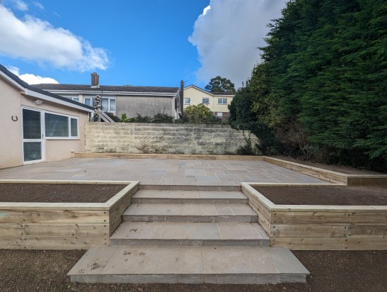 Sandstone Patio and entertaining area